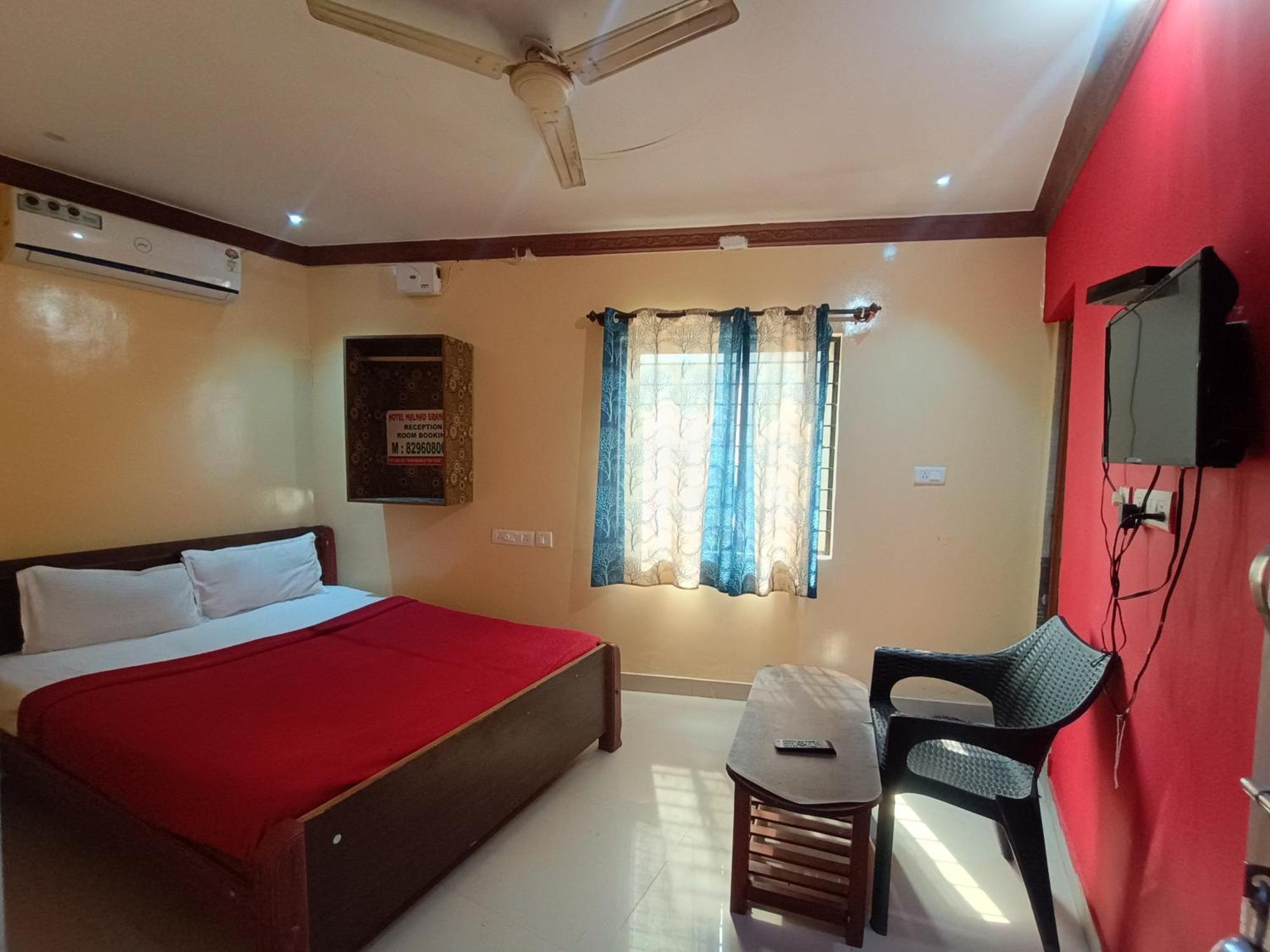 Hotel Malnad Grand Inn Kumbalgod Exterior photo